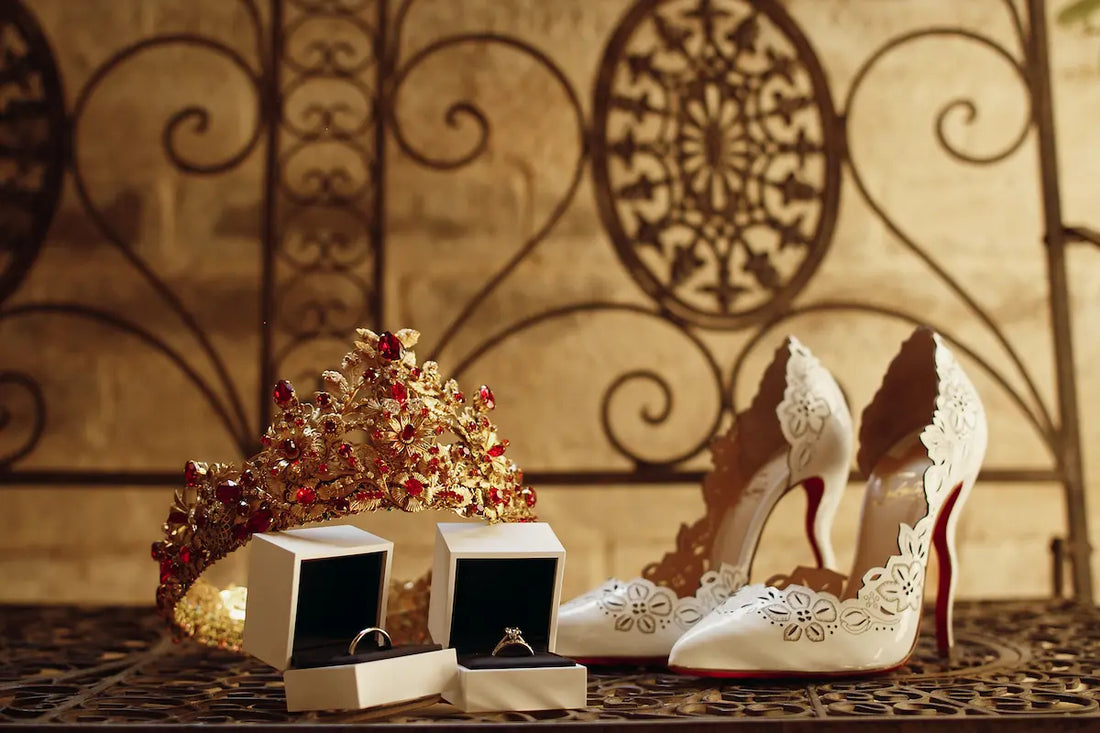 Vintage vs. Modern Silver Wedding Accessories: Complete Style Guide For The Discerning Bride