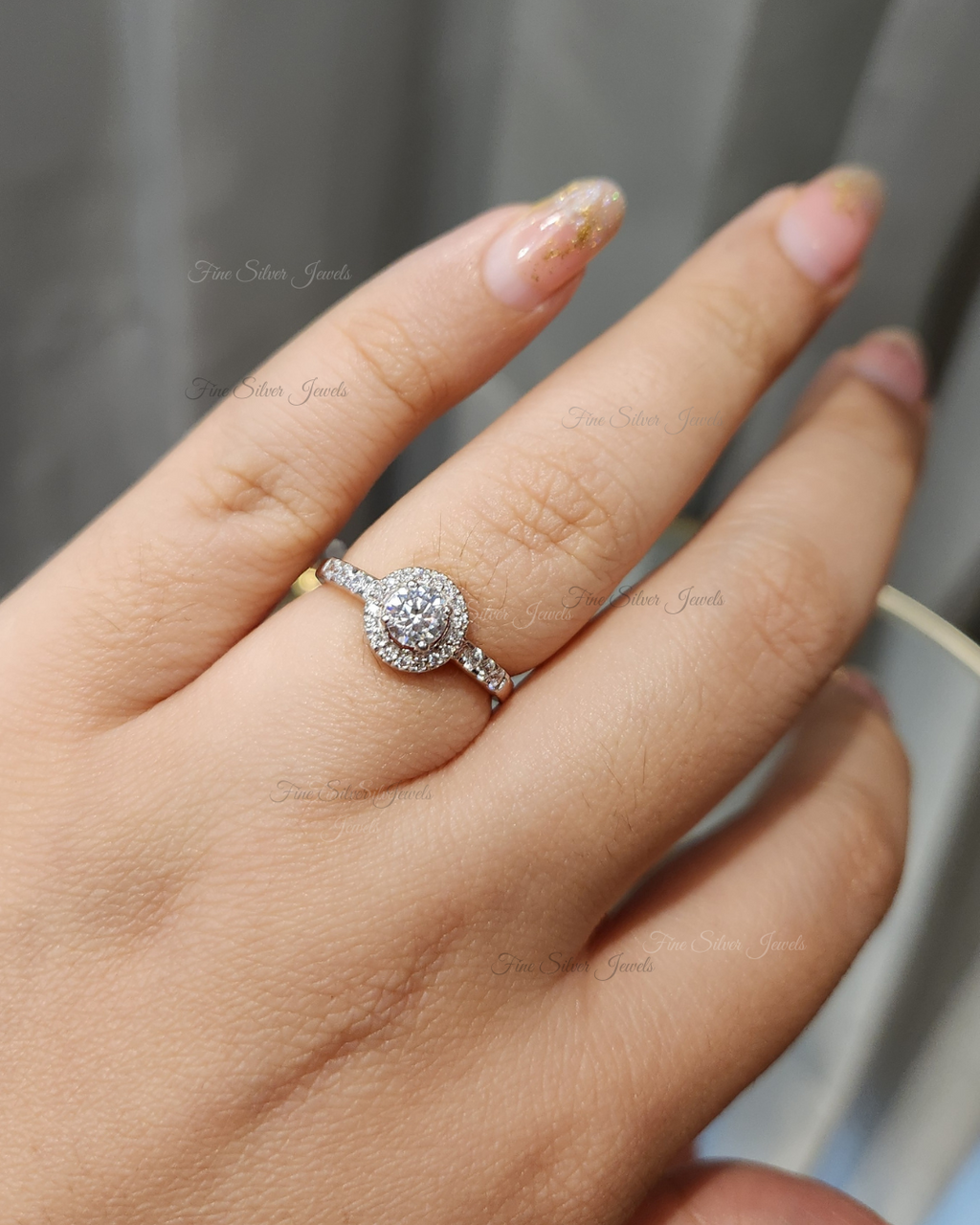 925 Silver Lily Solitaire Ring