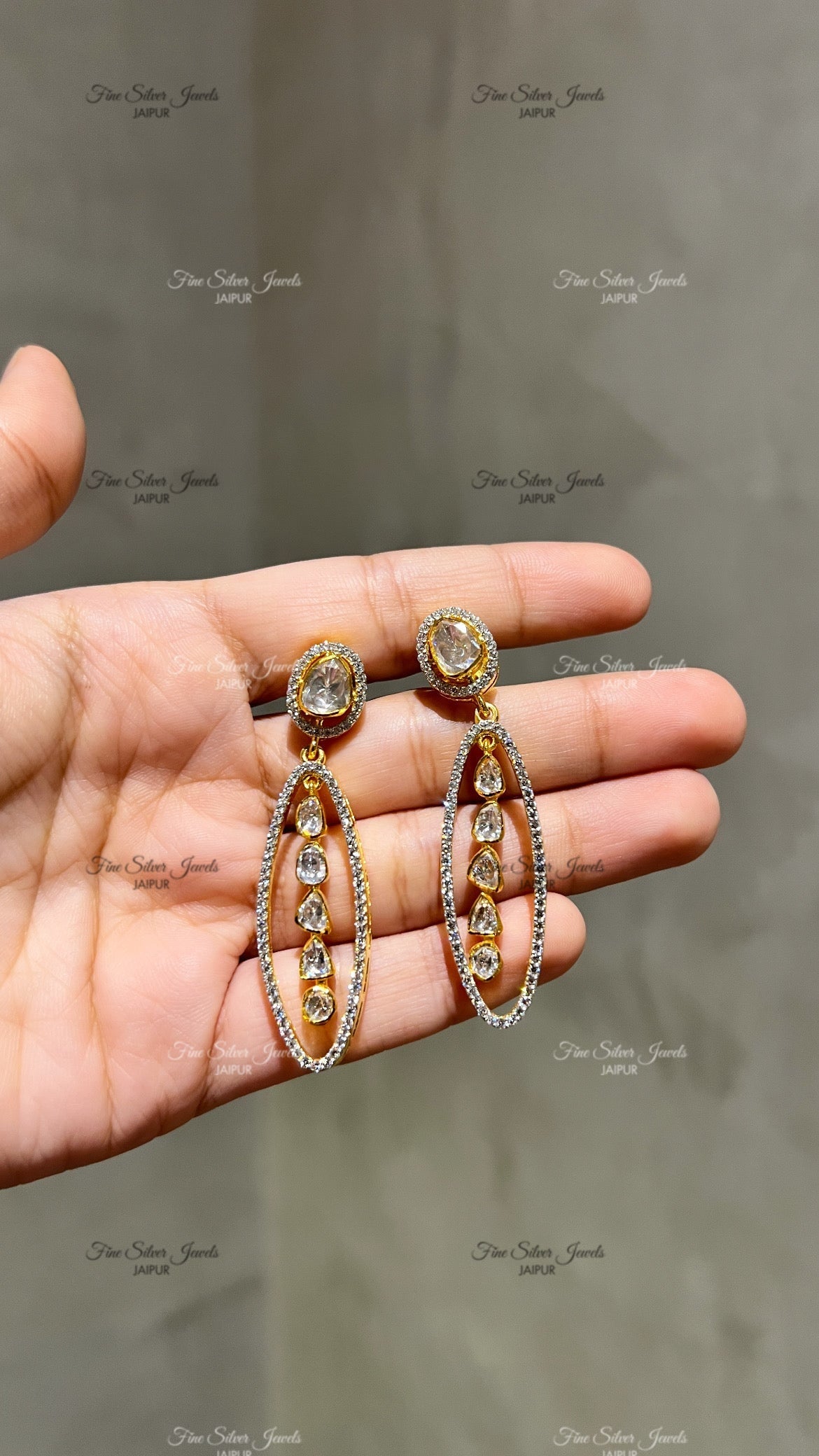 925 Silver Nova Earring