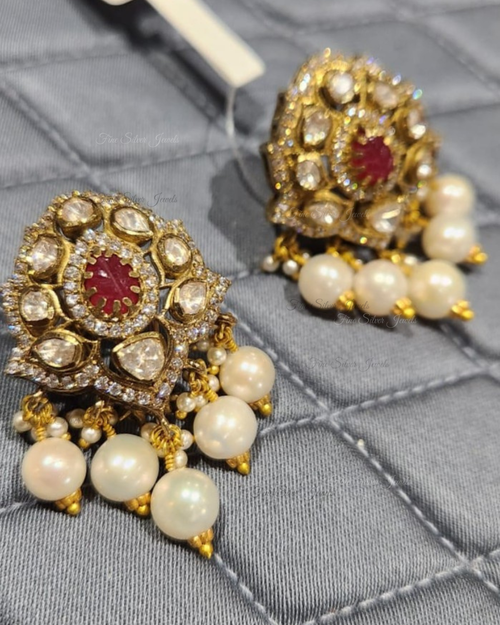 925 Silver Pavitra Navratan Necklace Set