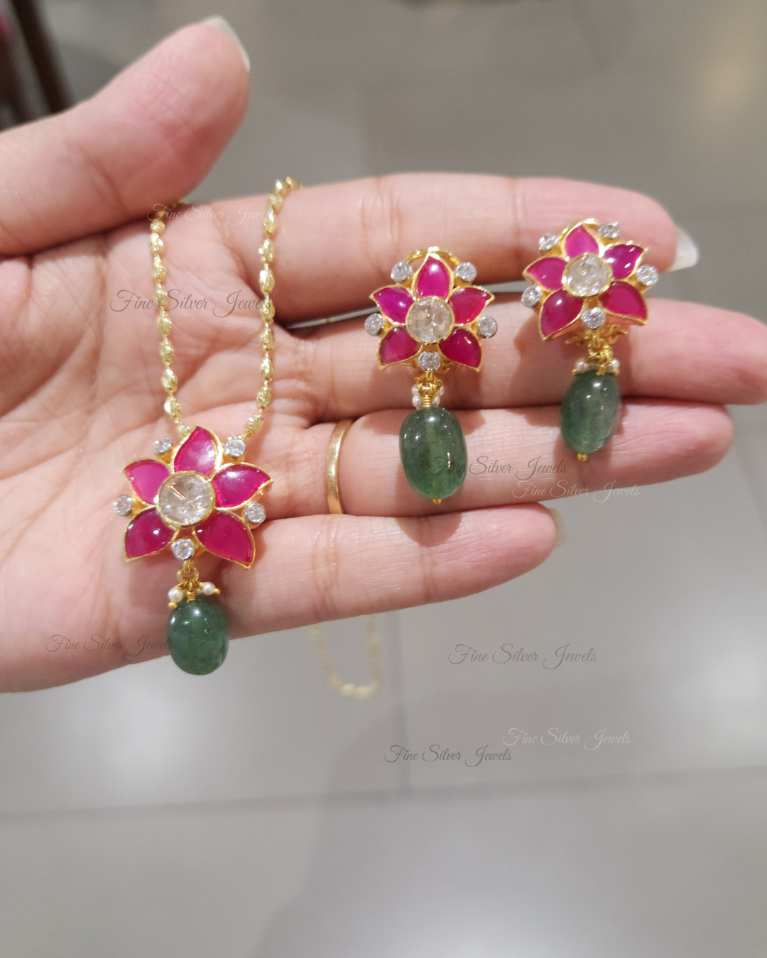 925 Silver Chanda Pendant Set