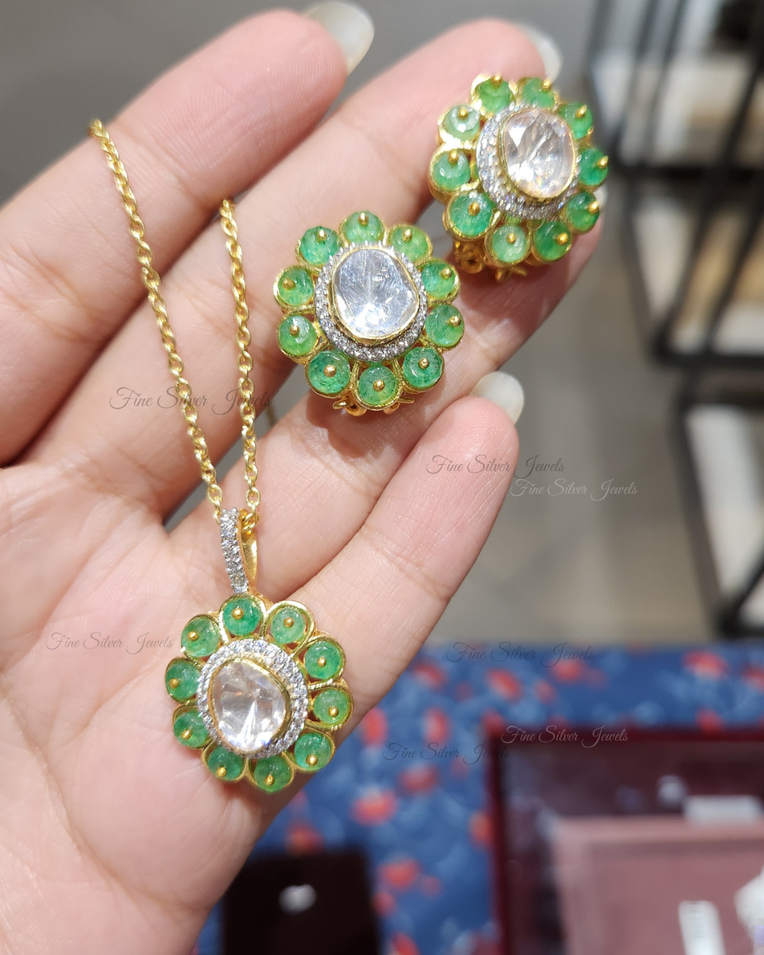 925 Silver Anvika Pendant