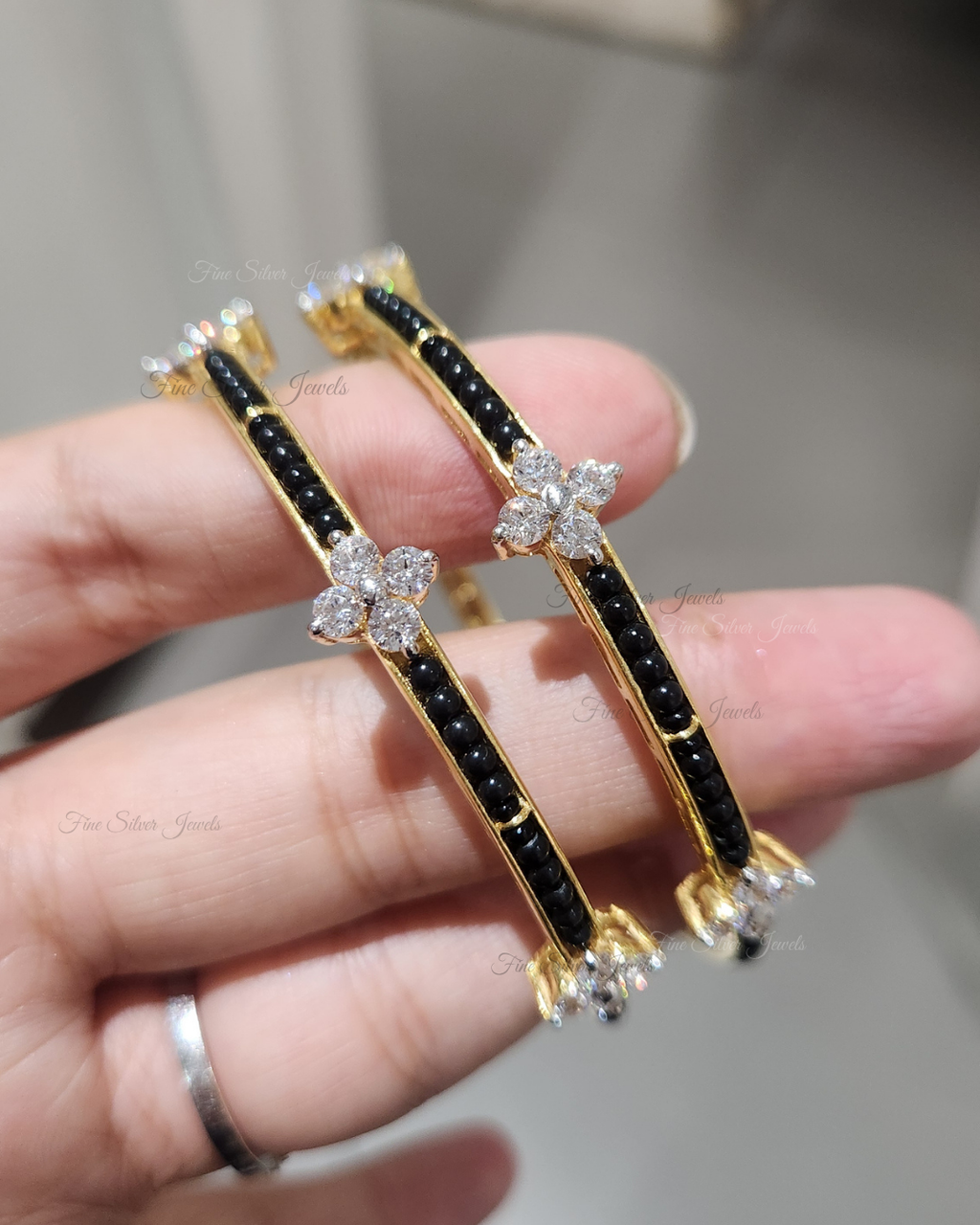 925 Silver Kritika Bangle