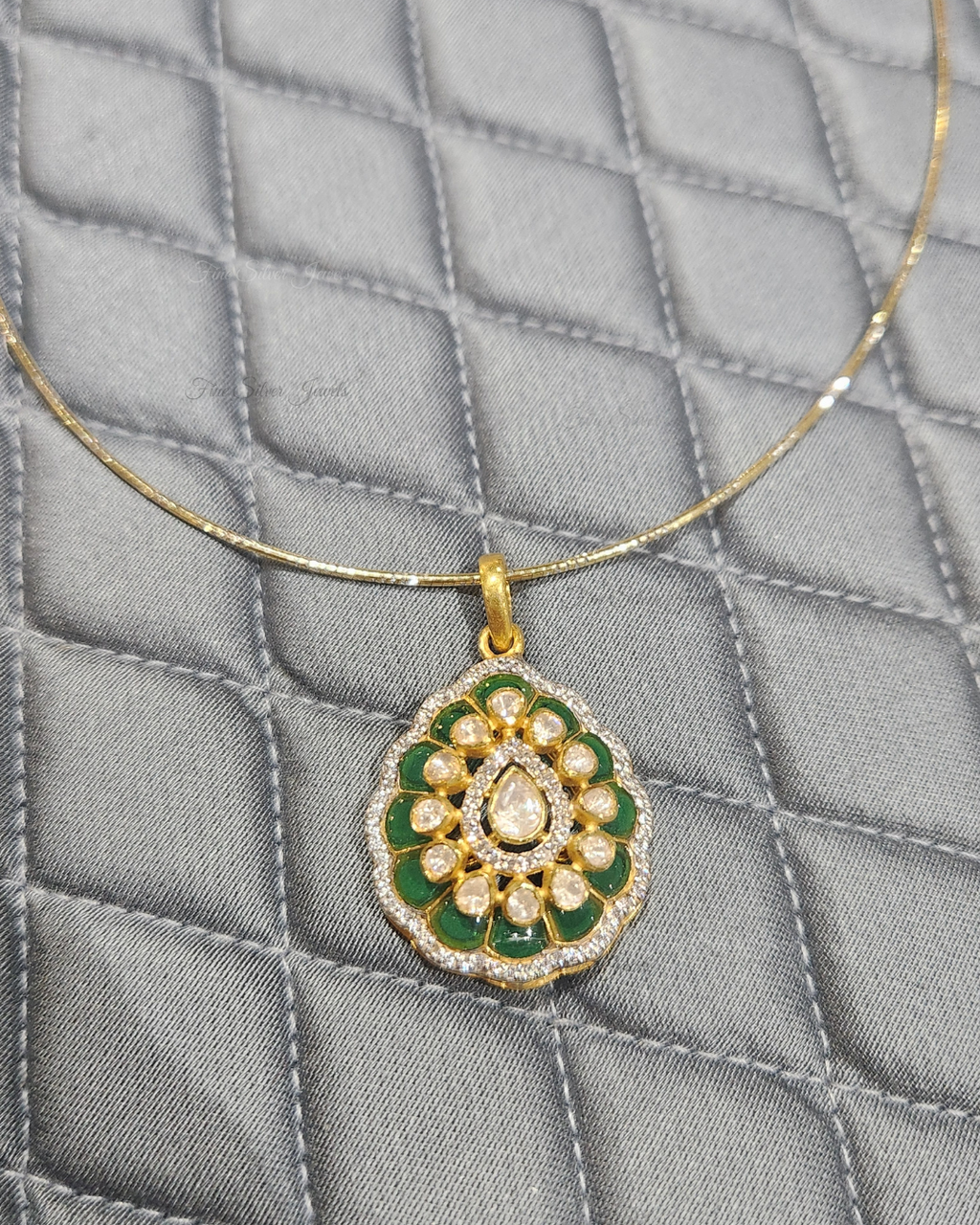 925 Silver Ronak Pendant