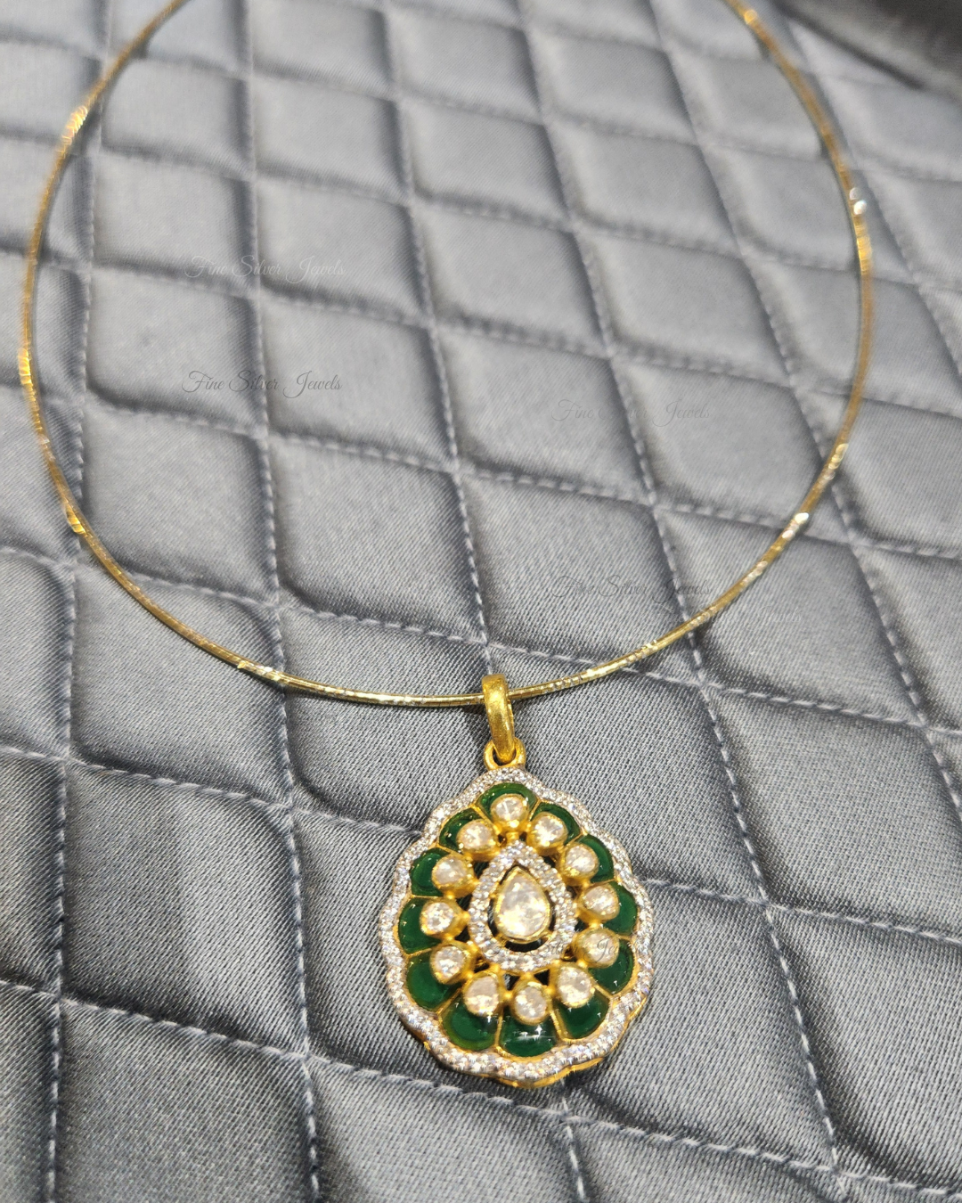 925 Silver Ronak Pendant