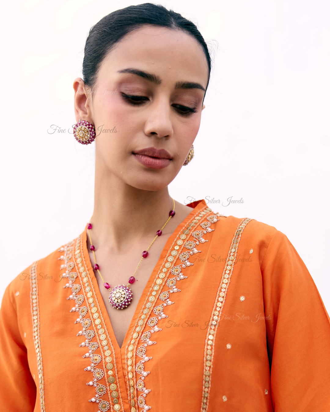 925 Silver Jodha Pendant Necklace
