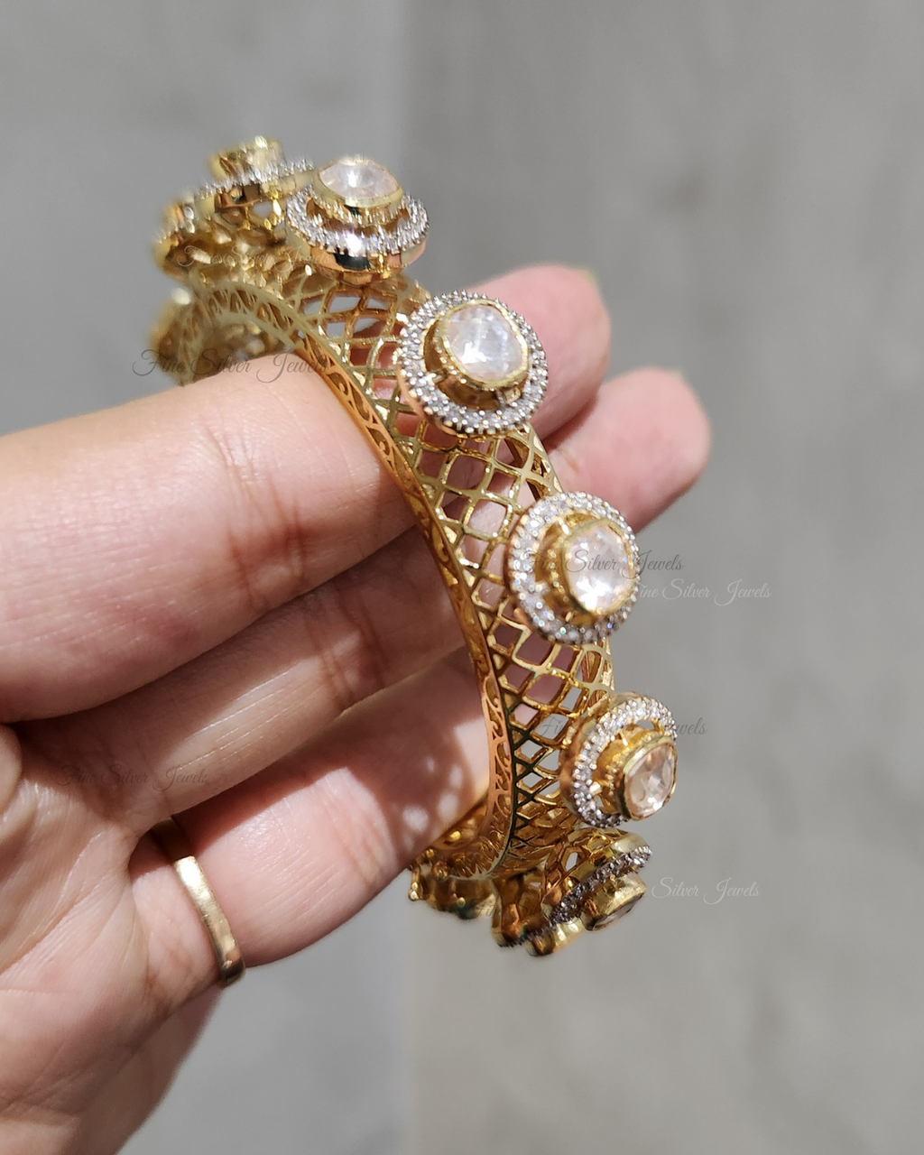 925 Silver Sandhya Polki Bangle