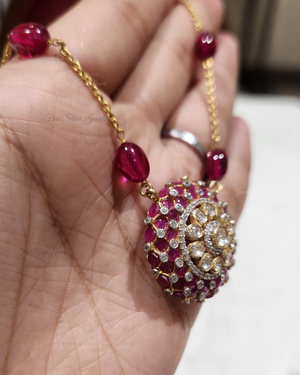 925 Silver Jodha Pendant Necklace