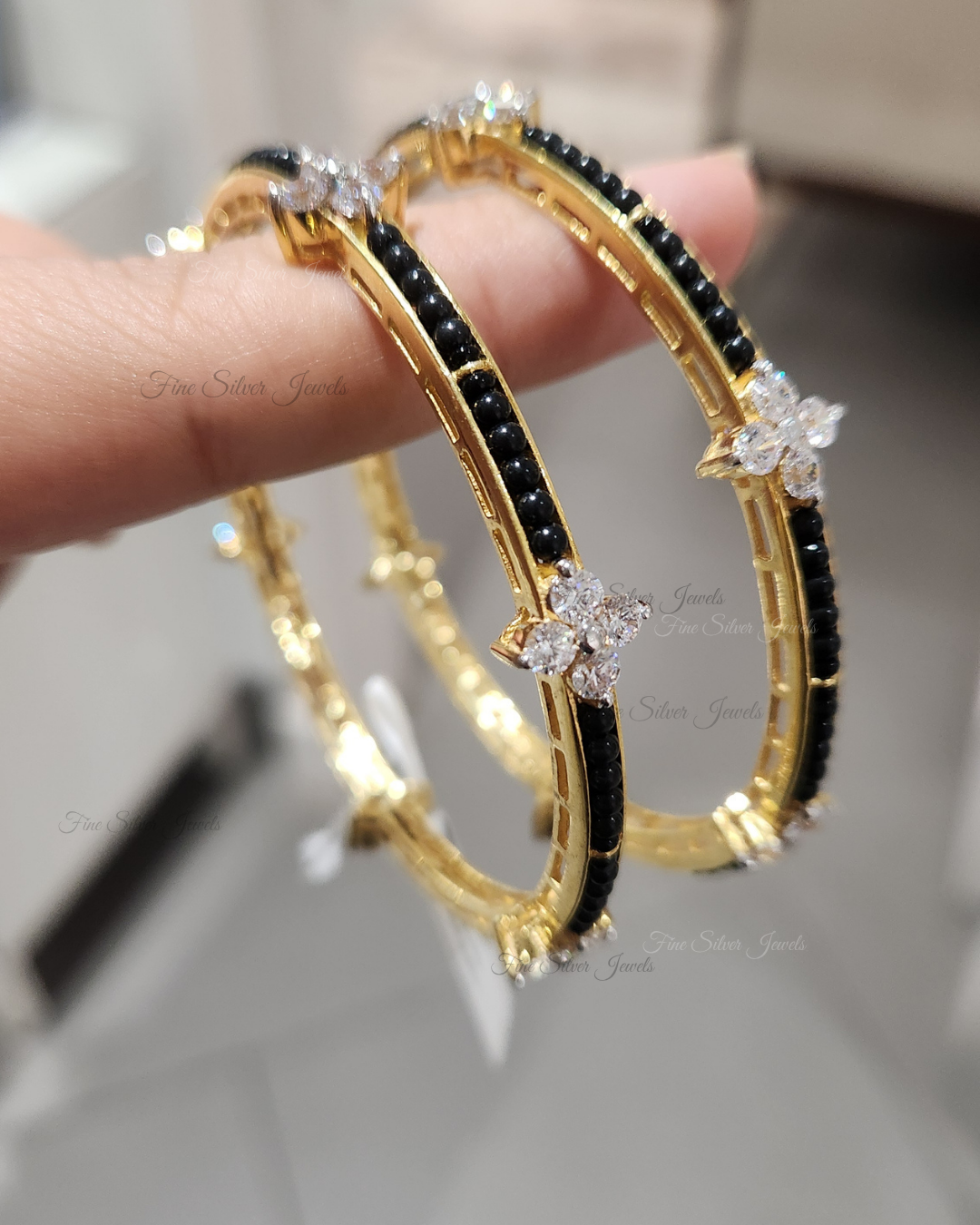 925 Silver Kritika Bangle