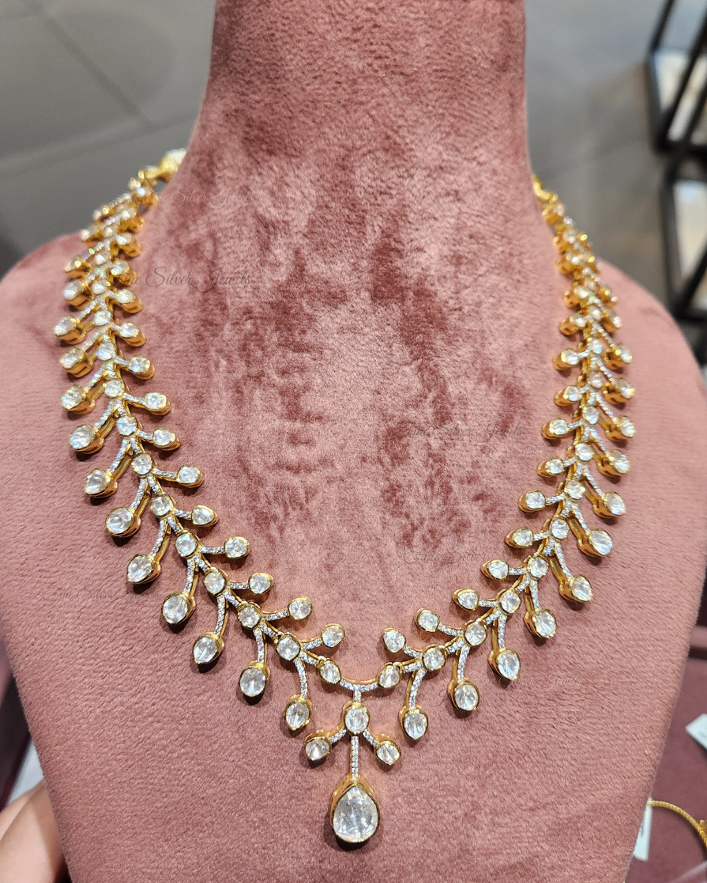 925 Silver Devanshi Necklace Set