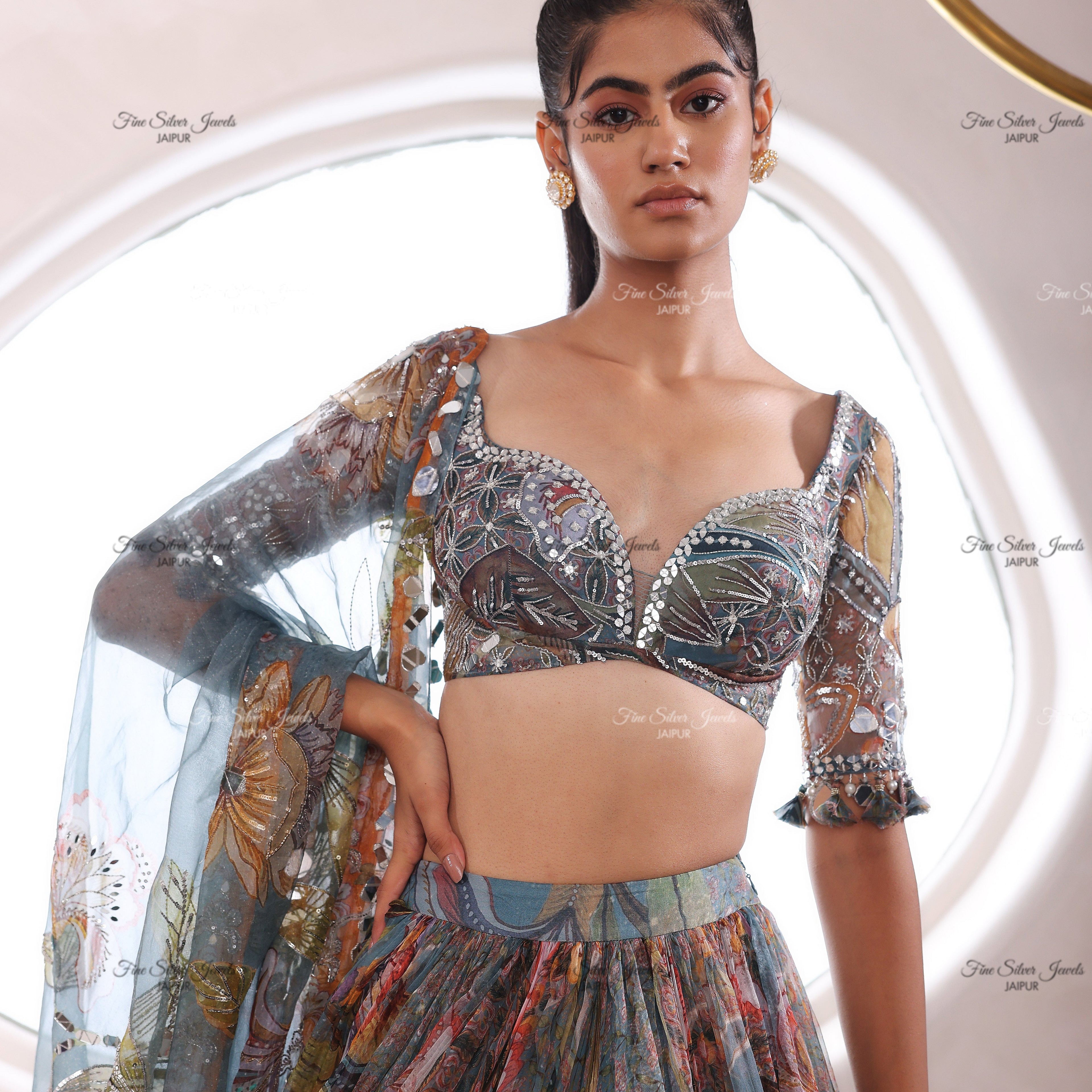 QIZAKAT FLORAL POLKI STUD EARRING