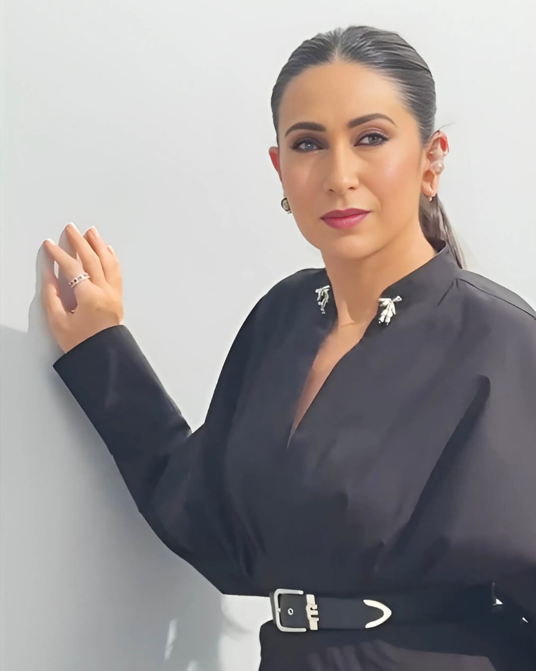 Women's Modern Pink Cocktail Band