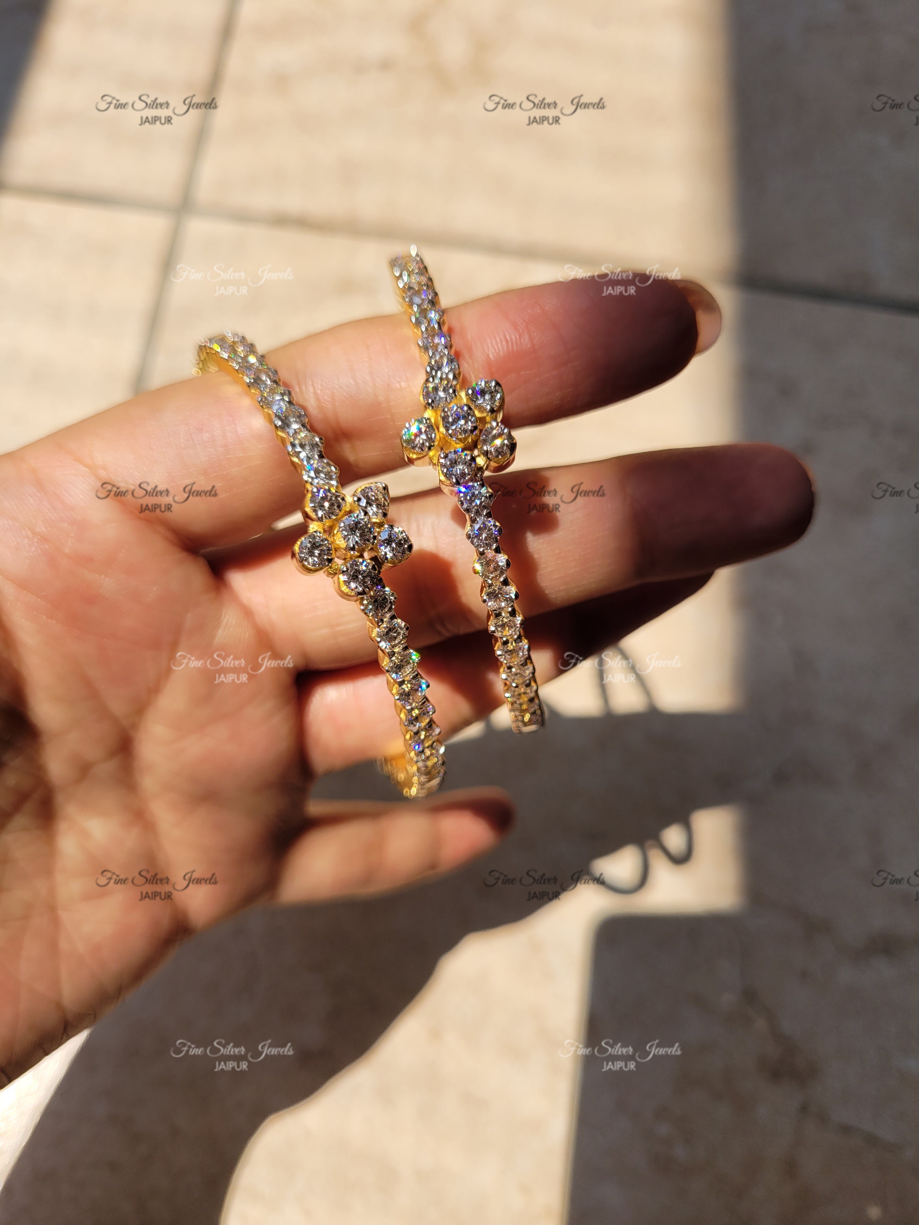 GOLDEN SWAROVSKI BANGLE finesilverjewels