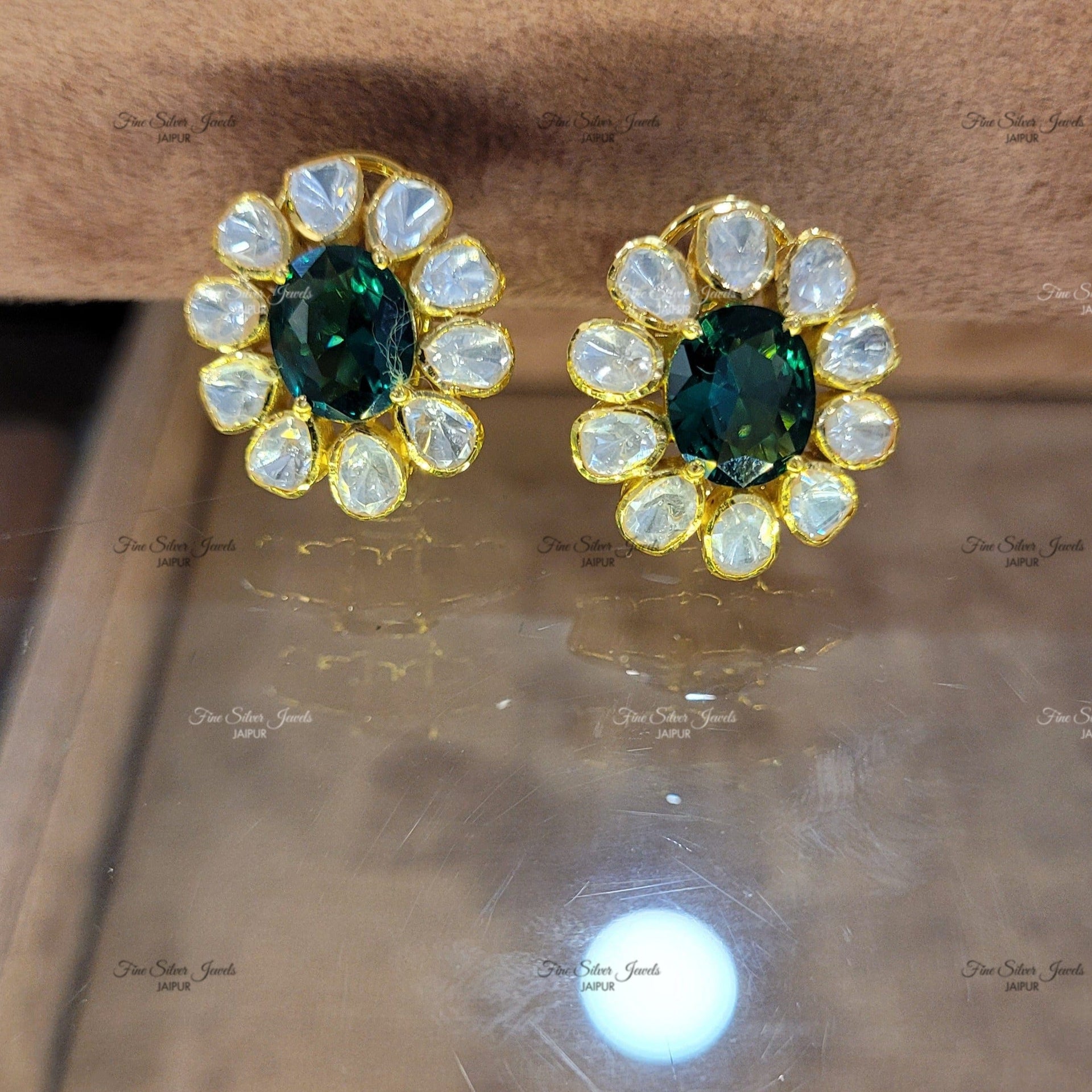 FLORAL EMERALD GREEN STUD EARRING finesilverjewels